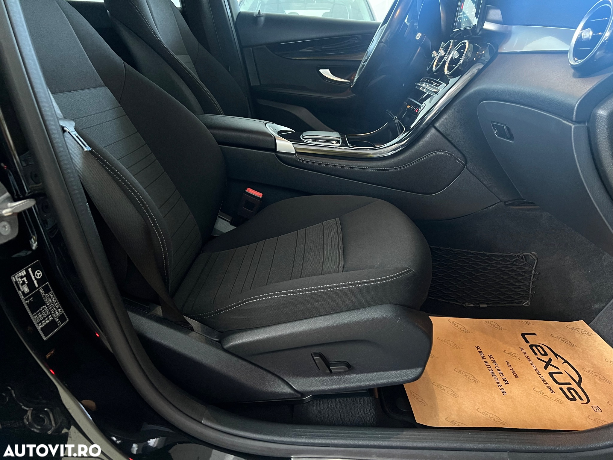 Mercedes-Benz GLC 220 d 4Matic 9G-TRONIC - 5