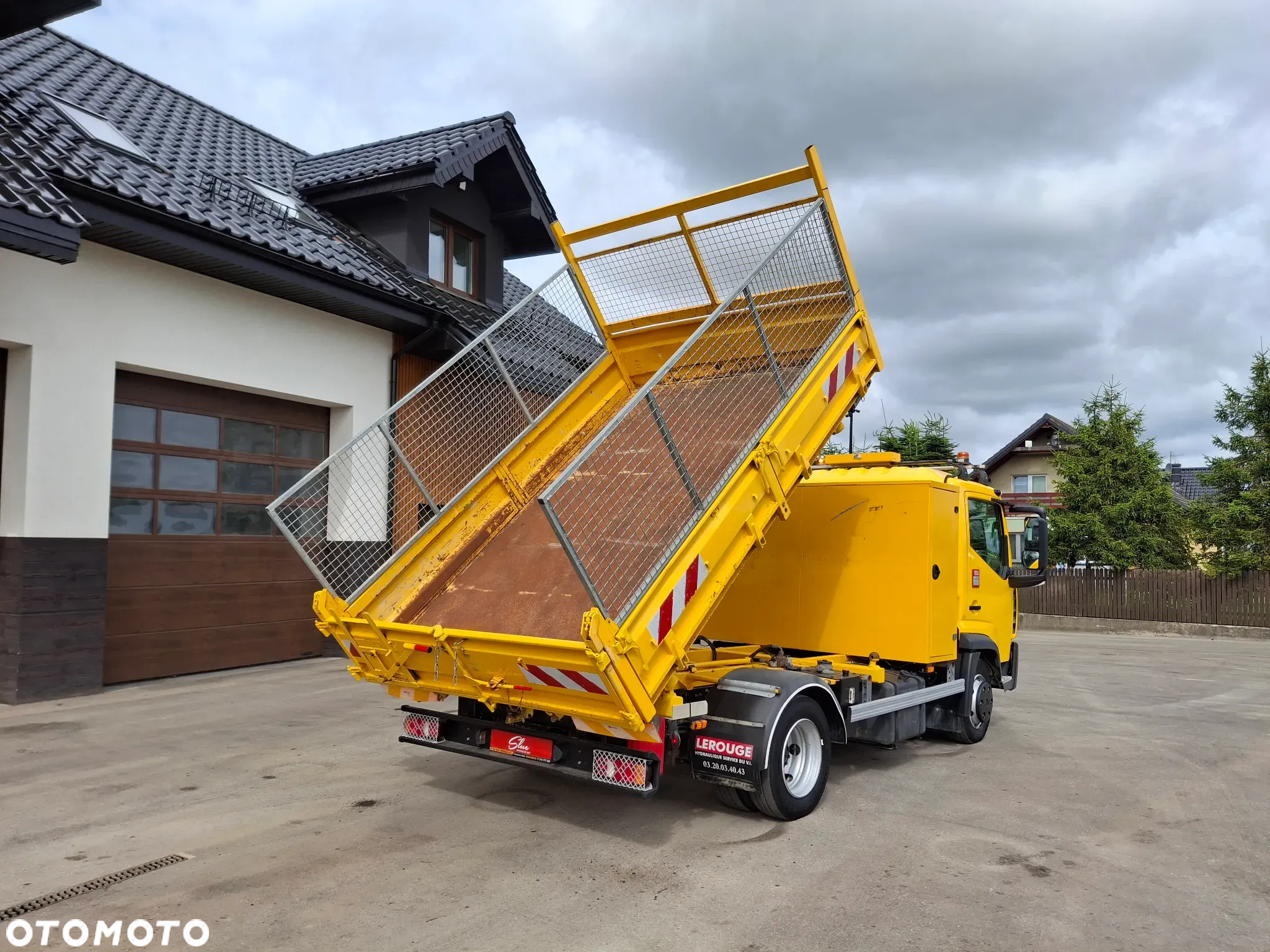 Renault D7.5 Wywrotka Kipper 3 Strony Hak Euro 6 2015r 3 Miejsca Skrzynia Dzielone Burty Bliźniak 7500 KG - 17