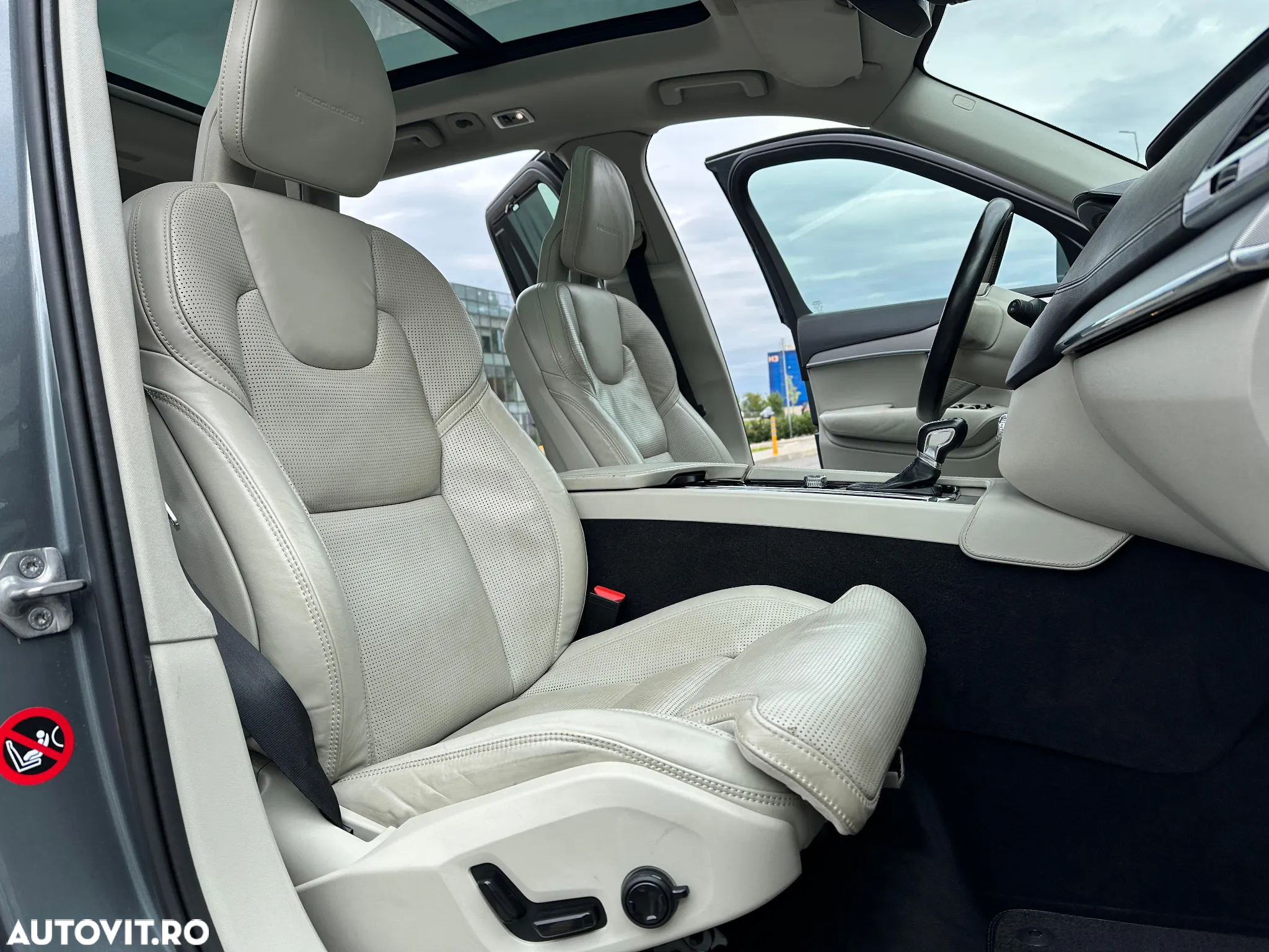 Volvo XC 90 D5 AWD Geartronic Inscription - 28
