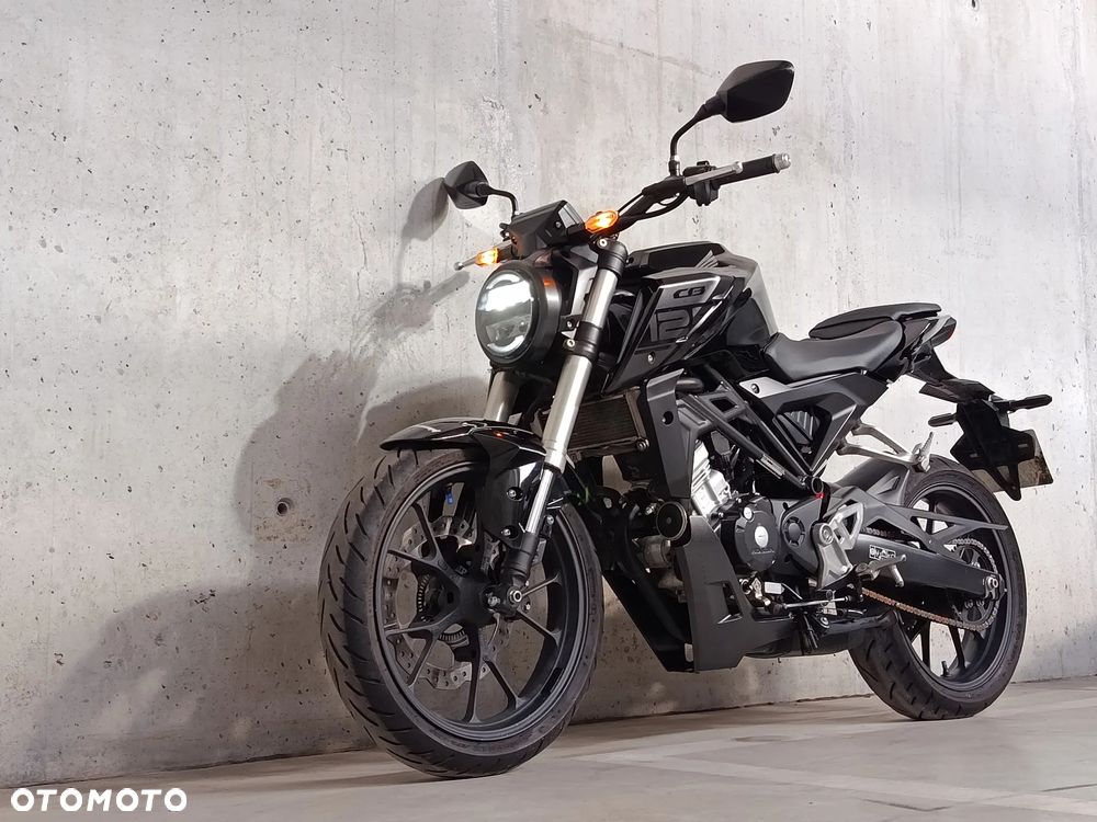 Honda CB - 28