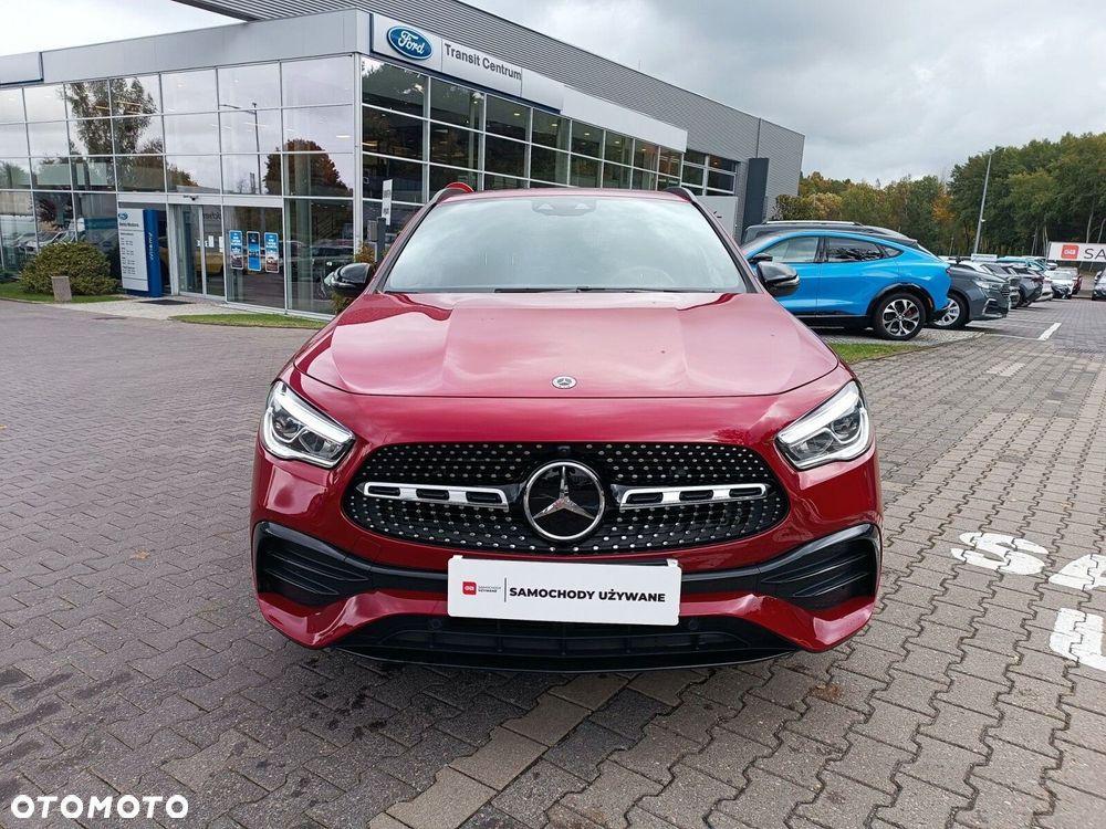 Mercedes-Benz GLA 200 AMG Line - 10