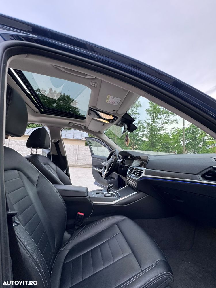 BMW Seria 3 320d xDrive AT - 12