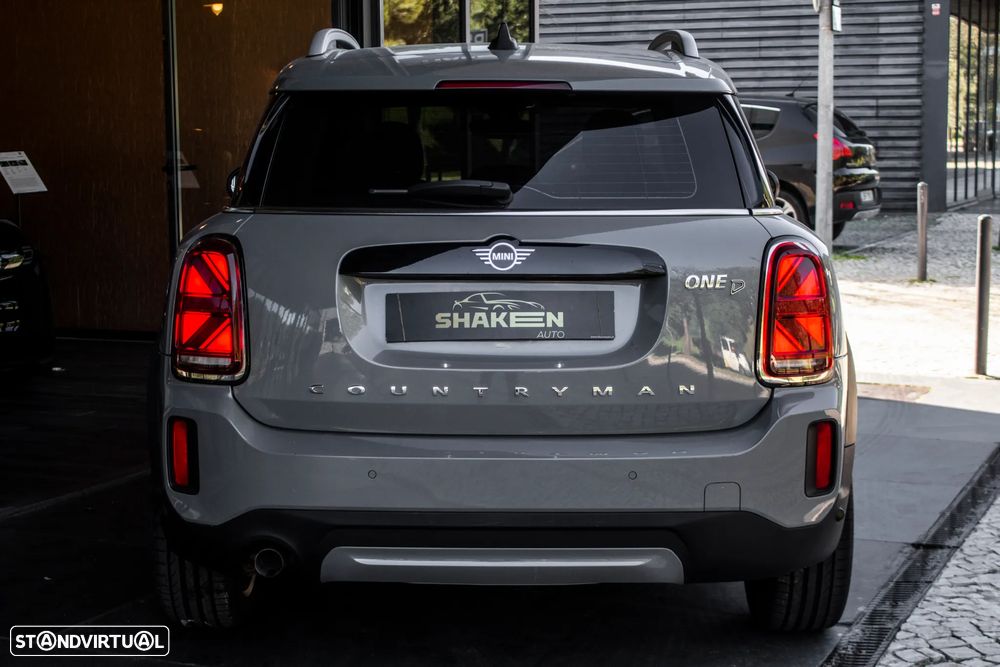 MINI Countryman One D Essential - 10