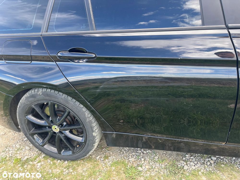 BMW Seria 3 330d xDrive - 7