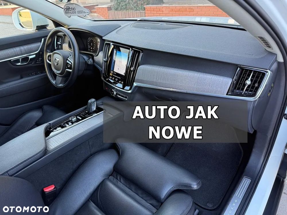 Volvo V90 Cross Country - 37