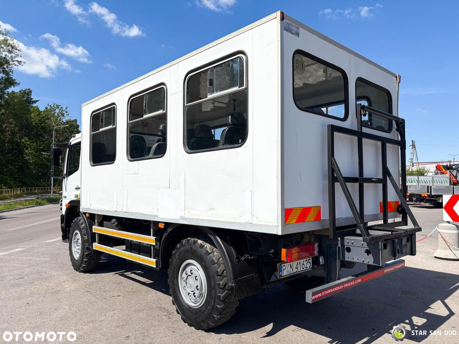 Mercedes-Benz ATEGO 1326 AF 4x4 Brygadówka Kamper Przewóz Osób - 4