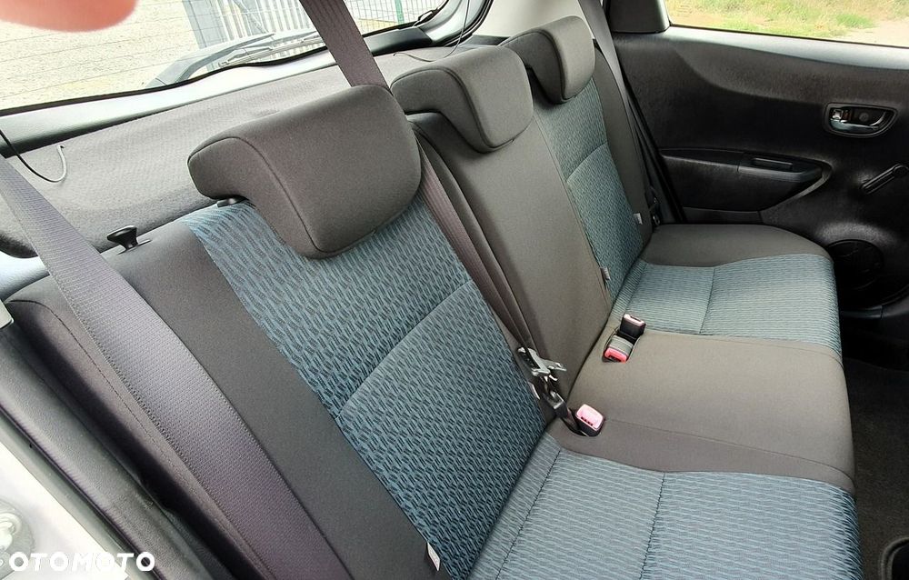 Toyota Yaris - 19