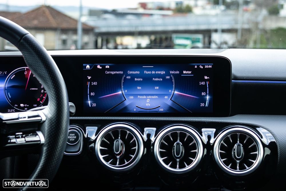 Mercedes-Benz A 250 - 36