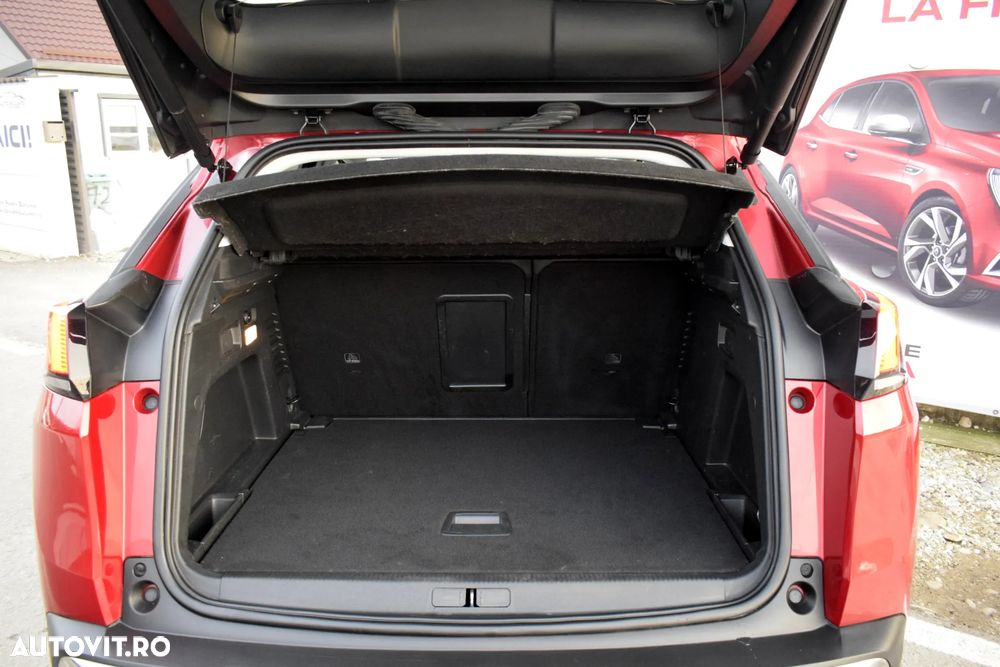 Peugeot 3008 PureTech 130 Stop & Start GPF EAT8 Allure - 12