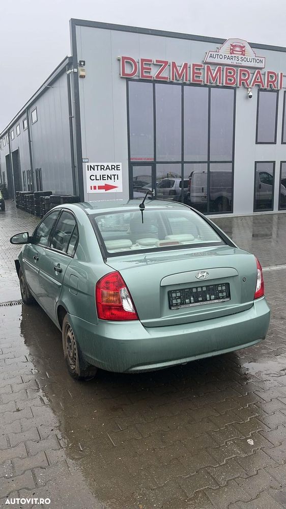 Dezmembram Hyundai Accent 1.5 diesel din 2008 - 2