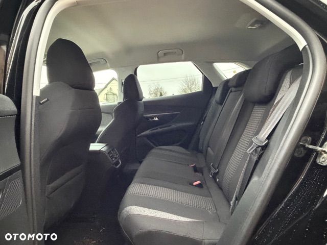 Peugeot 3008 - 16