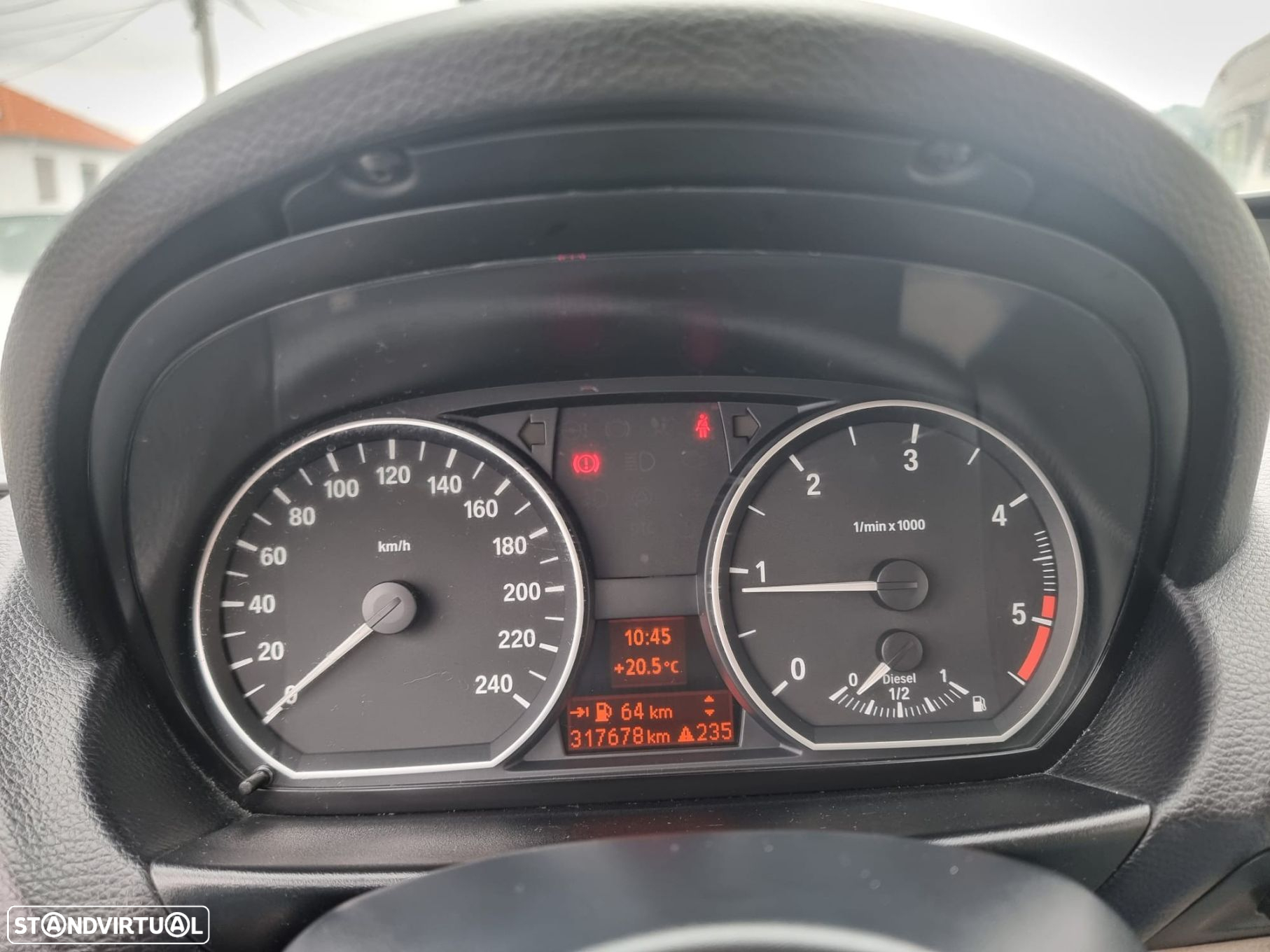 BMW 118 dA - 15