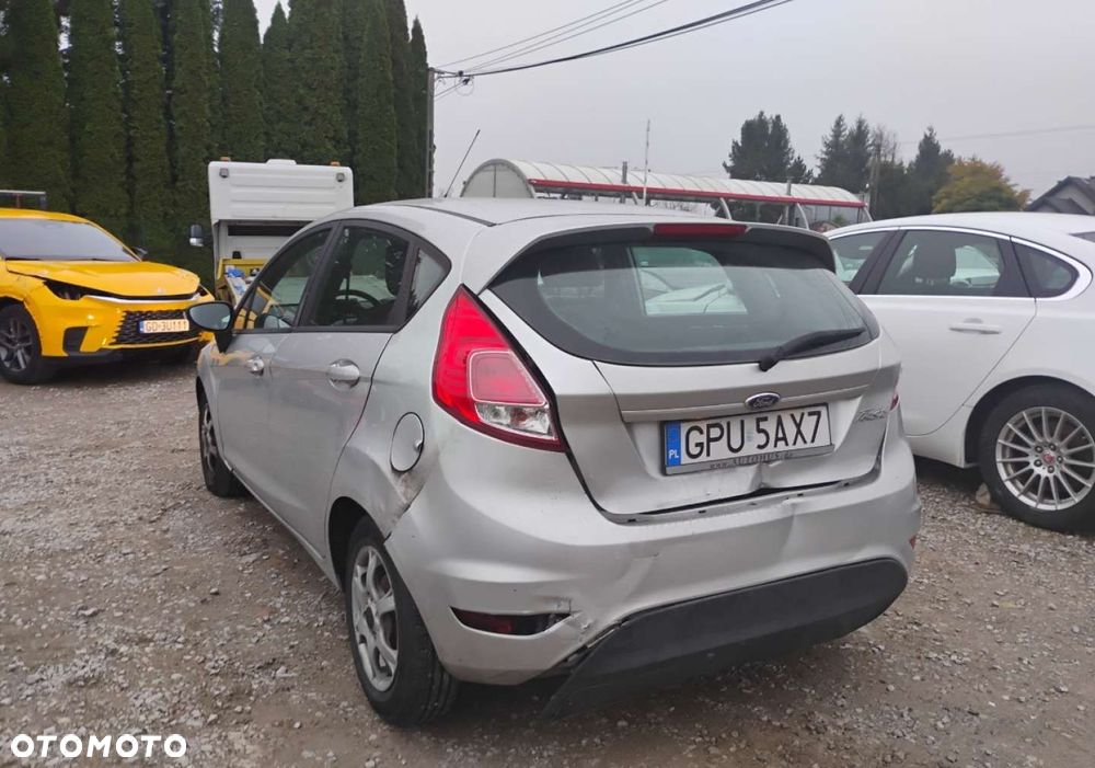 Ford Fiesta - 4
