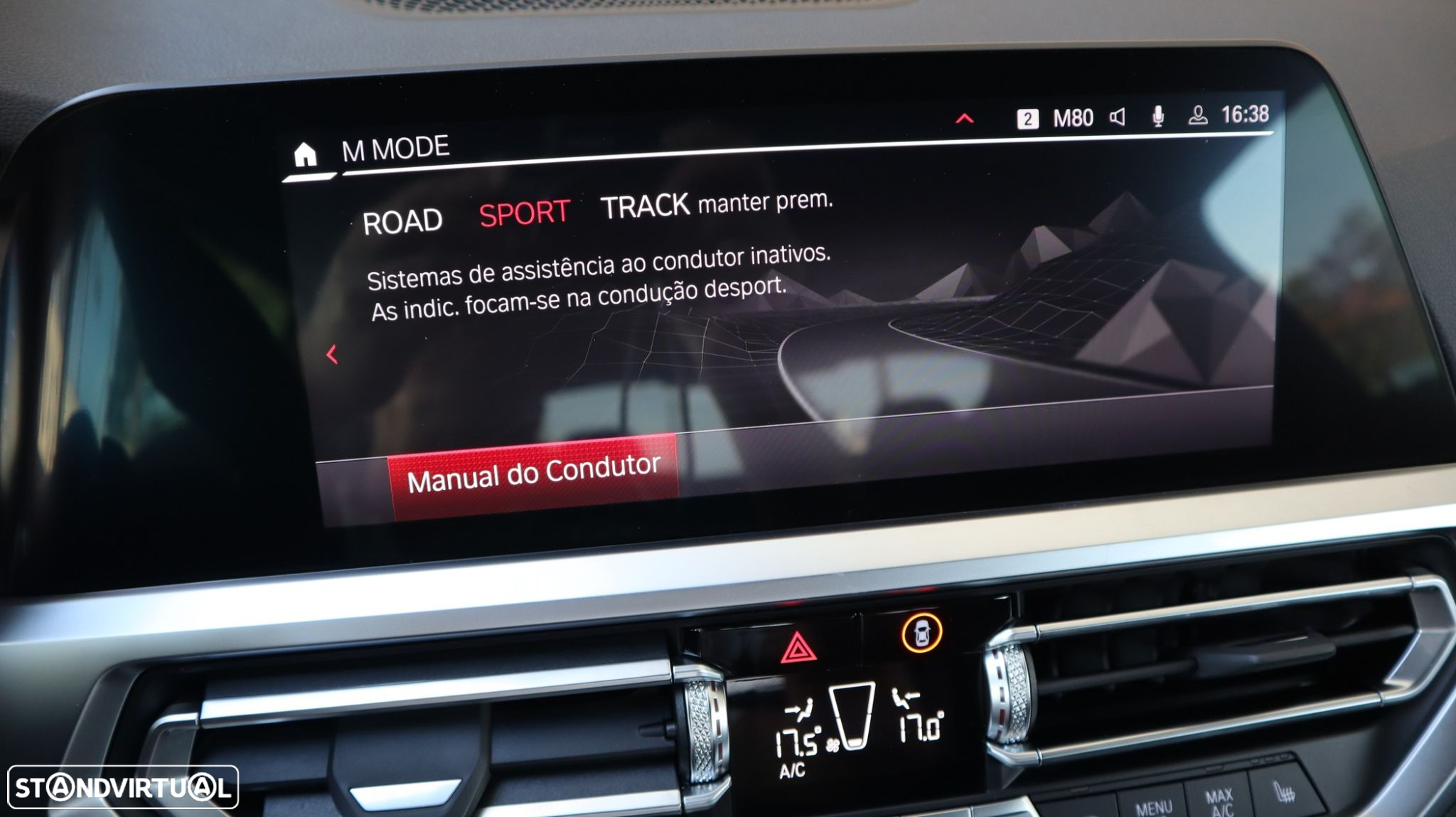 BMW M4 Competition Pack 50 anos M - 32