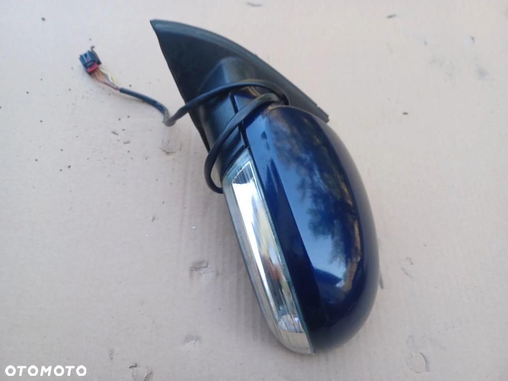 LUSTERKO LEWE PASSAT B6 6PIN EUROPA LD5Q - 5