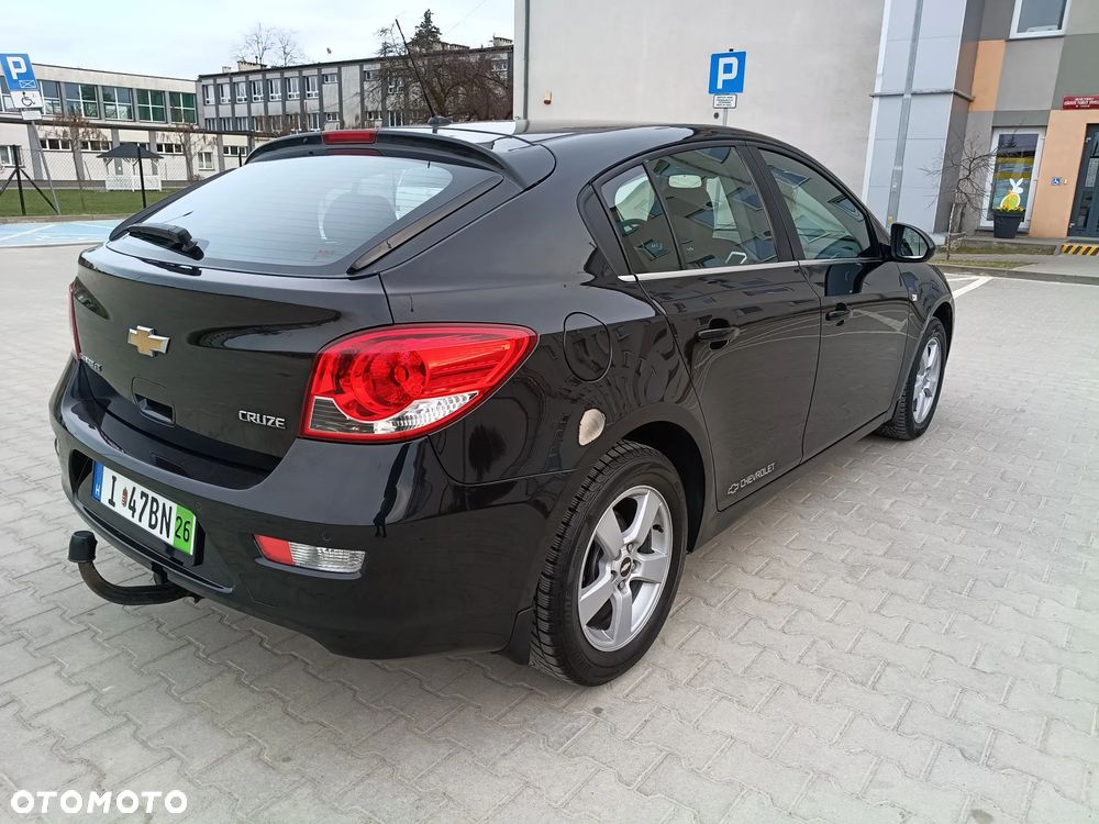Chevrolet Cruze 1.8 LT - 13