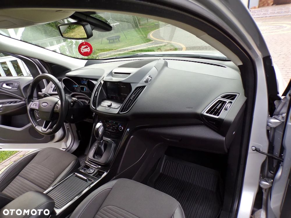 Ford Kuga 2.0 TDCi 4x4 Titanium - 15