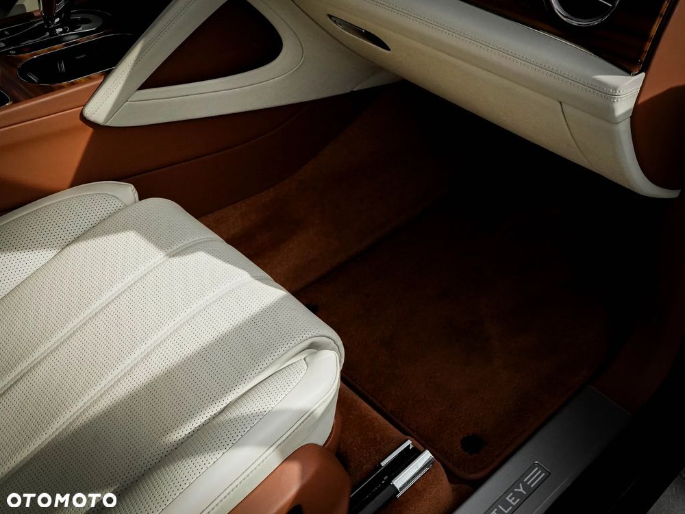 Bentley Bentayga - 28