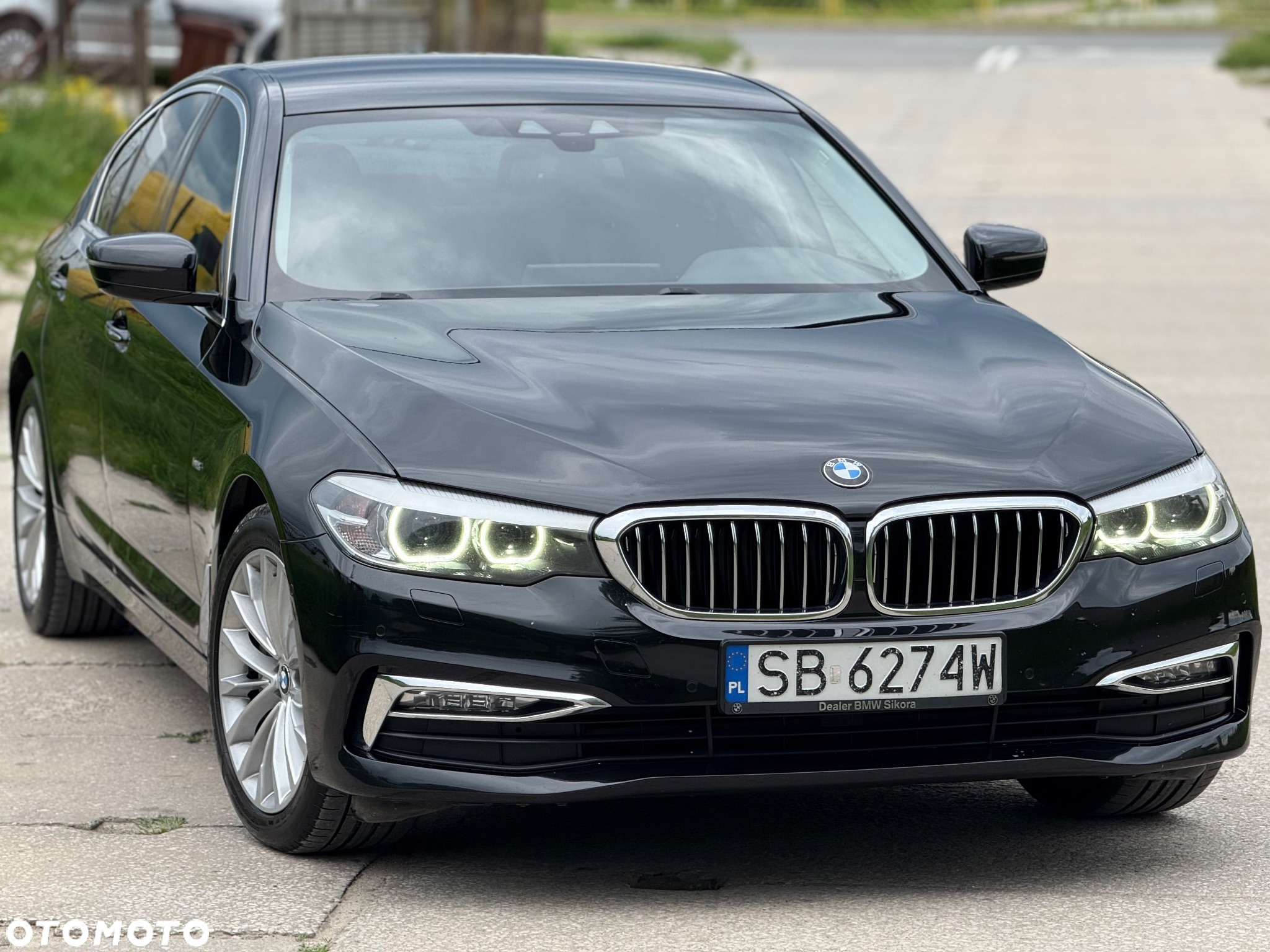 BMW Seria 5 530d xDrive Luxury Line - 12
