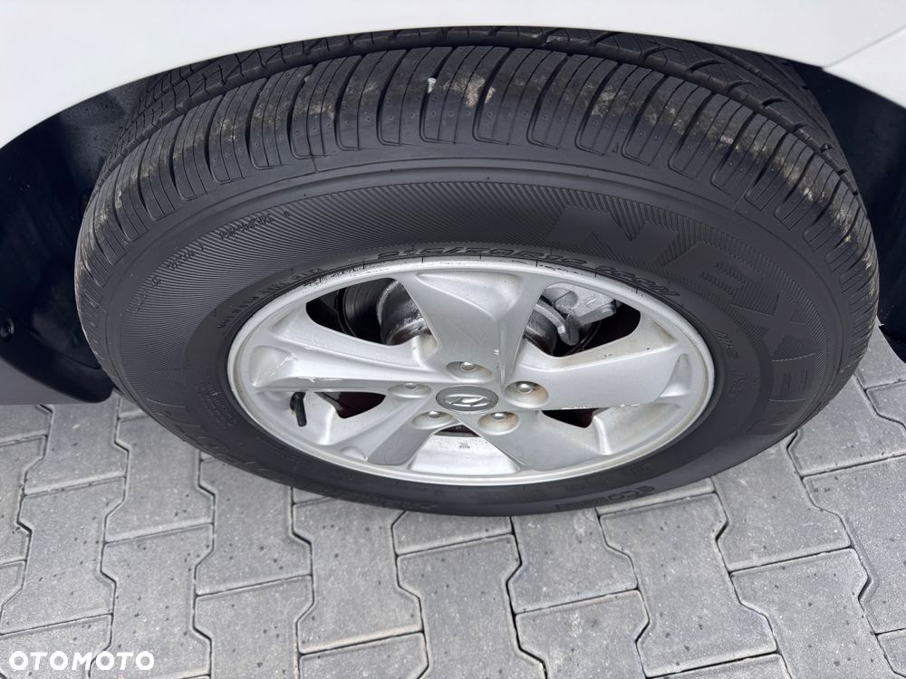 Hyundai ix35 1.6 2WD blue Style - 14