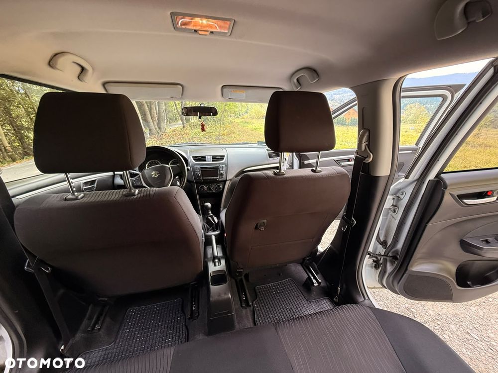 Suzuki Swift - 16