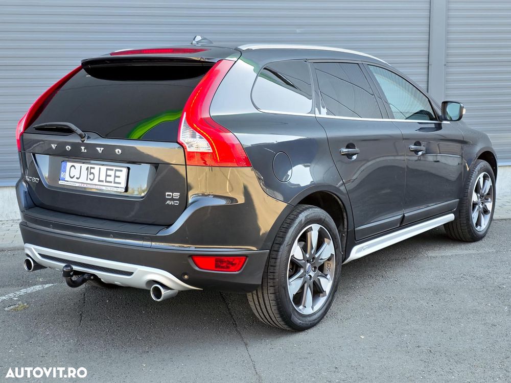Volvo XC 60 D5 AWD Aut. Summum - 3