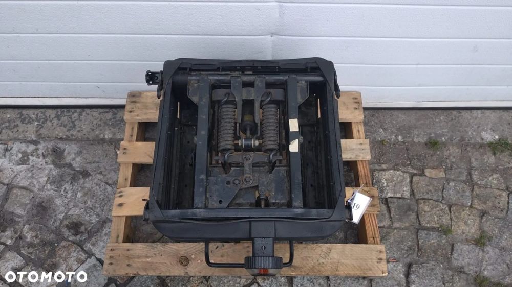 PODSTAWA KIEROWCY PNEUMATYCZNA EUROPA POMPOWANY IVECO DAILY 14- NO 625/119 - 4