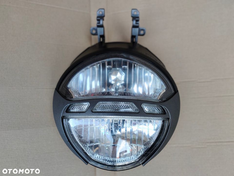 DUCATI MONSTER 696 796 Lampa Czasza Stelaż 2010