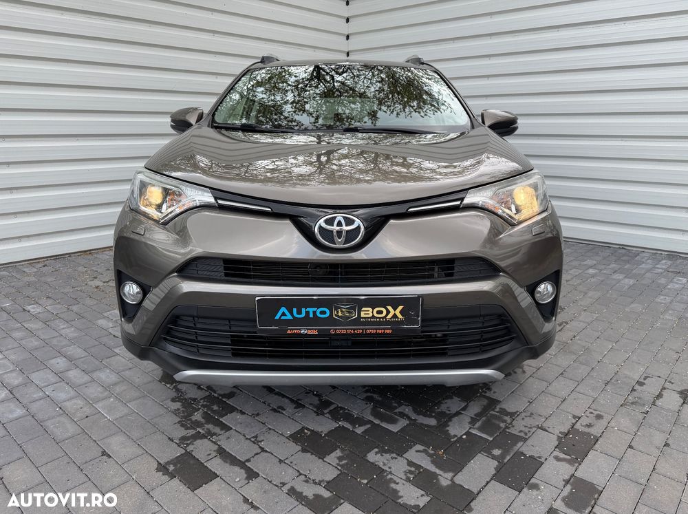 Toyota RAV4 2.0 D-4D 4x2 Start-Stop Edition - 2