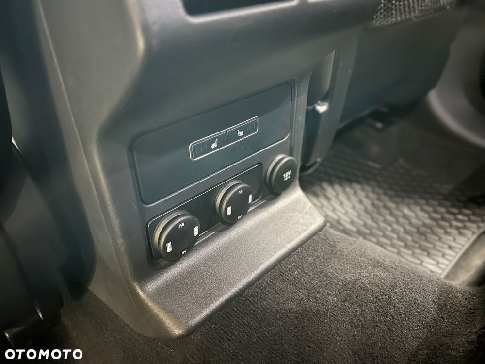 Jaguar F-Pace 2.0 i4D AWD R-Sport - 21