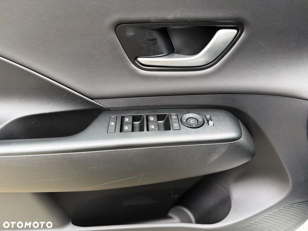 Hyundai Kona 2025