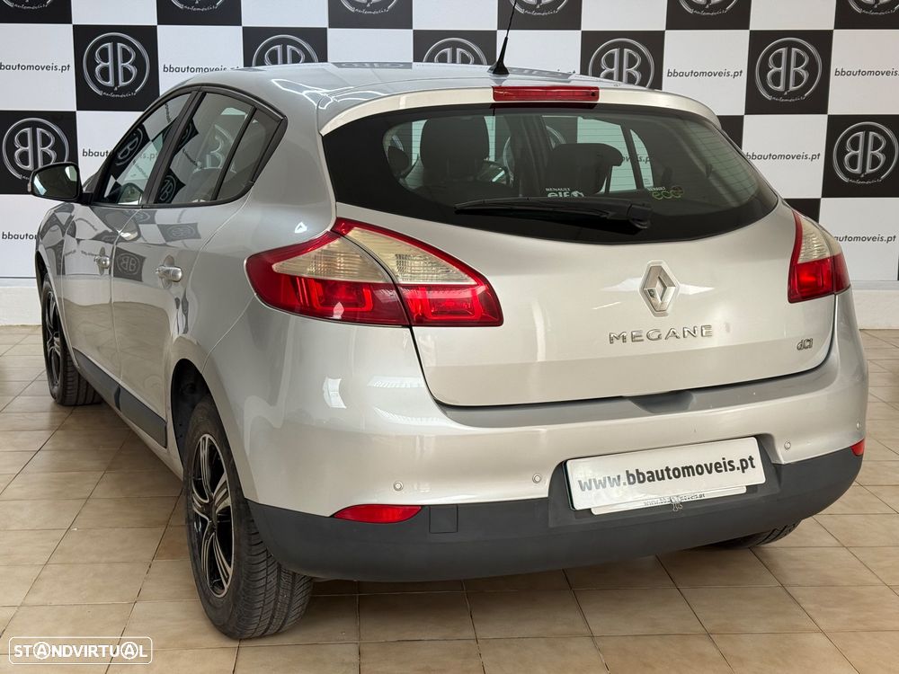 Renault Mégane 1.5 dCi Dynamique CO2 Champion - 3