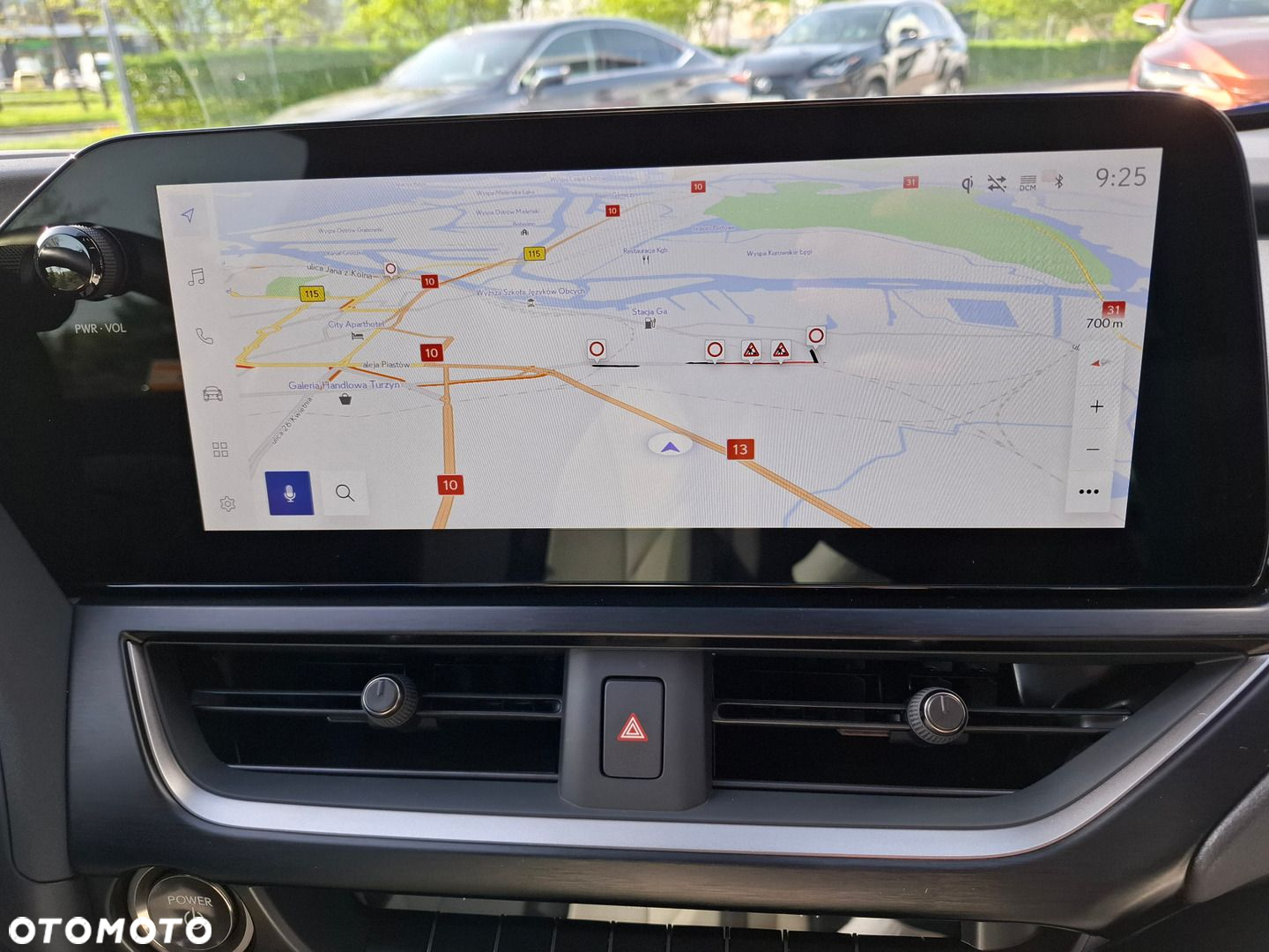 Lexus UX - 31