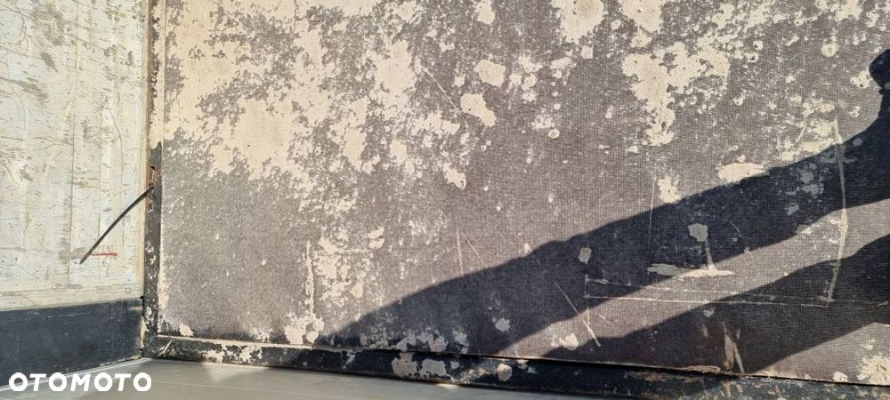 ZABUDOWA IVECO TRAKKER 310 5.85 SKRZYNIOWA - 3