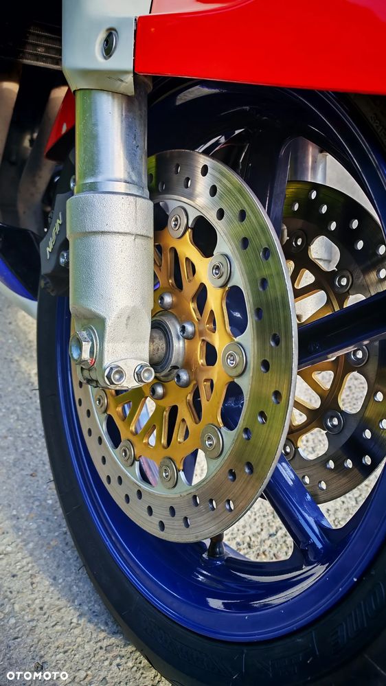 Honda CBR - 18