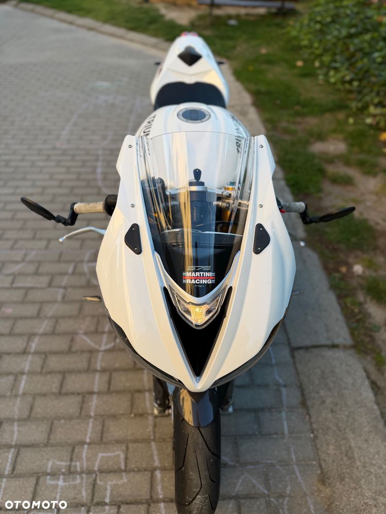 Triumph Daytona - 16