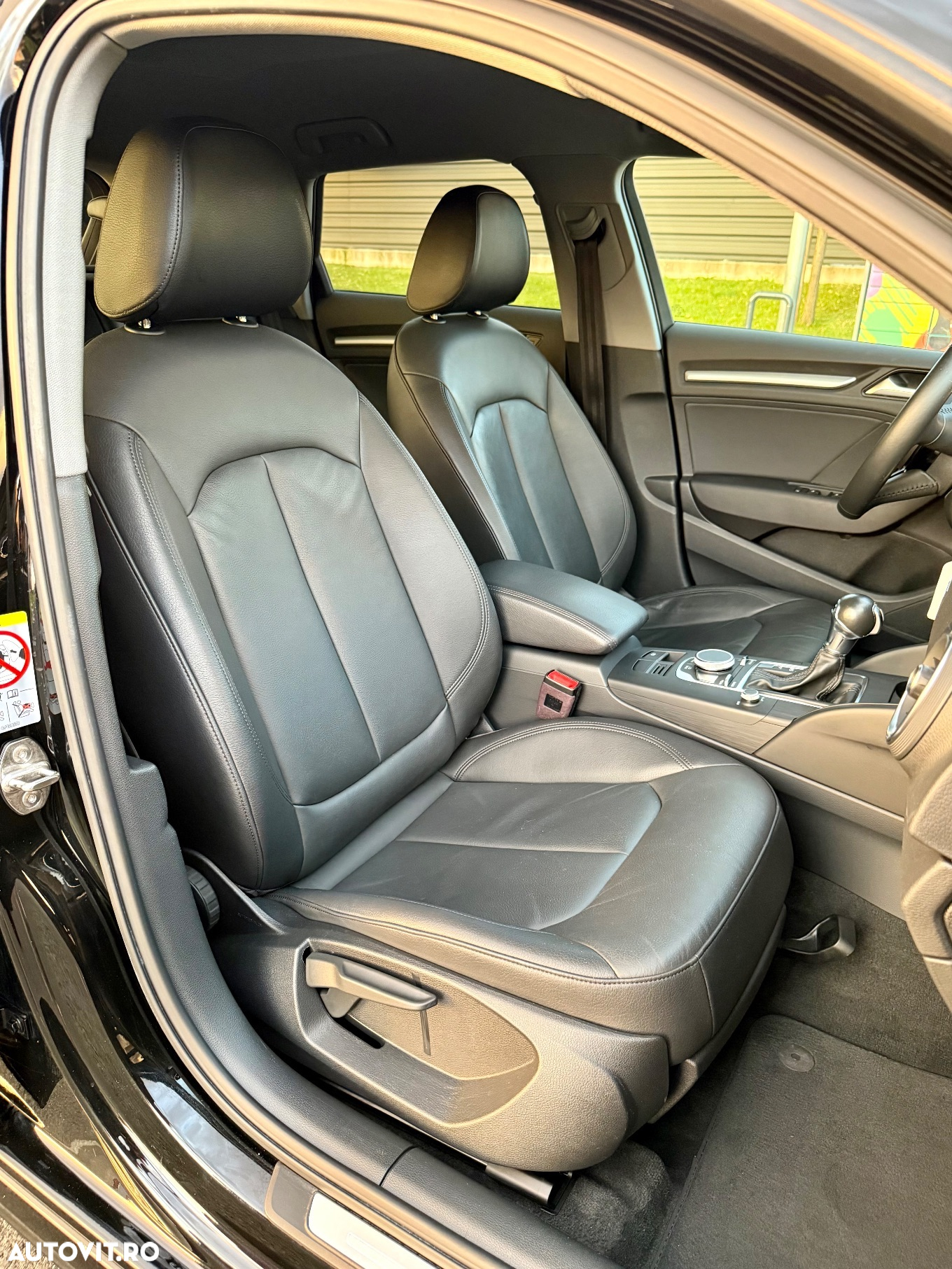 Audi A3 35 TDI Sportback S tronic S line - 6