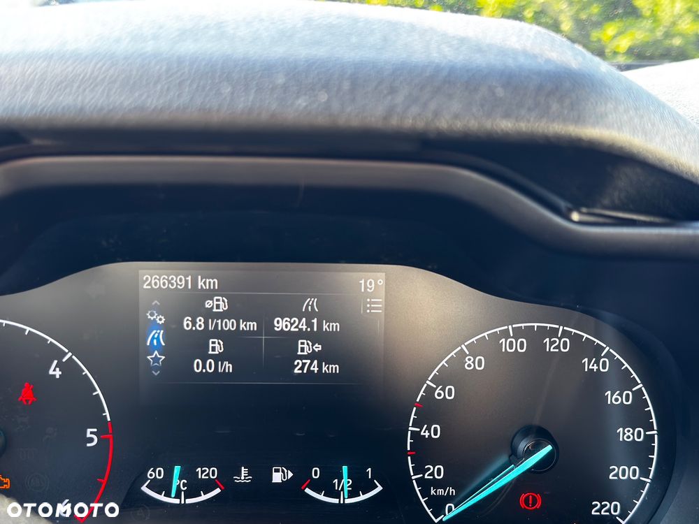 Ford Transit Connect - 7