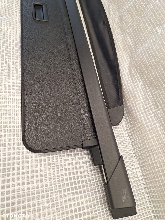 roleta bagaznika vw touareg III 760 76o 2018- 760867871 orginal demontaz - 4