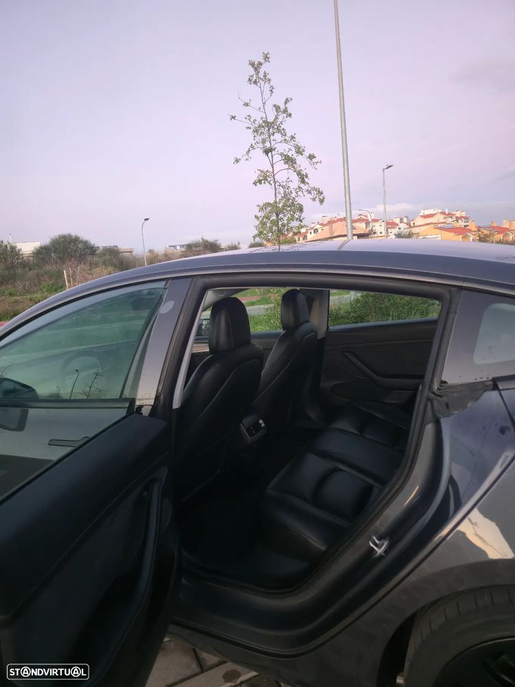 Tesla Model 3 Performance Dual Motor AWD - 11