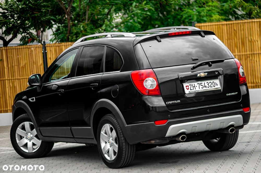 Chevrolet Captiva - 16
