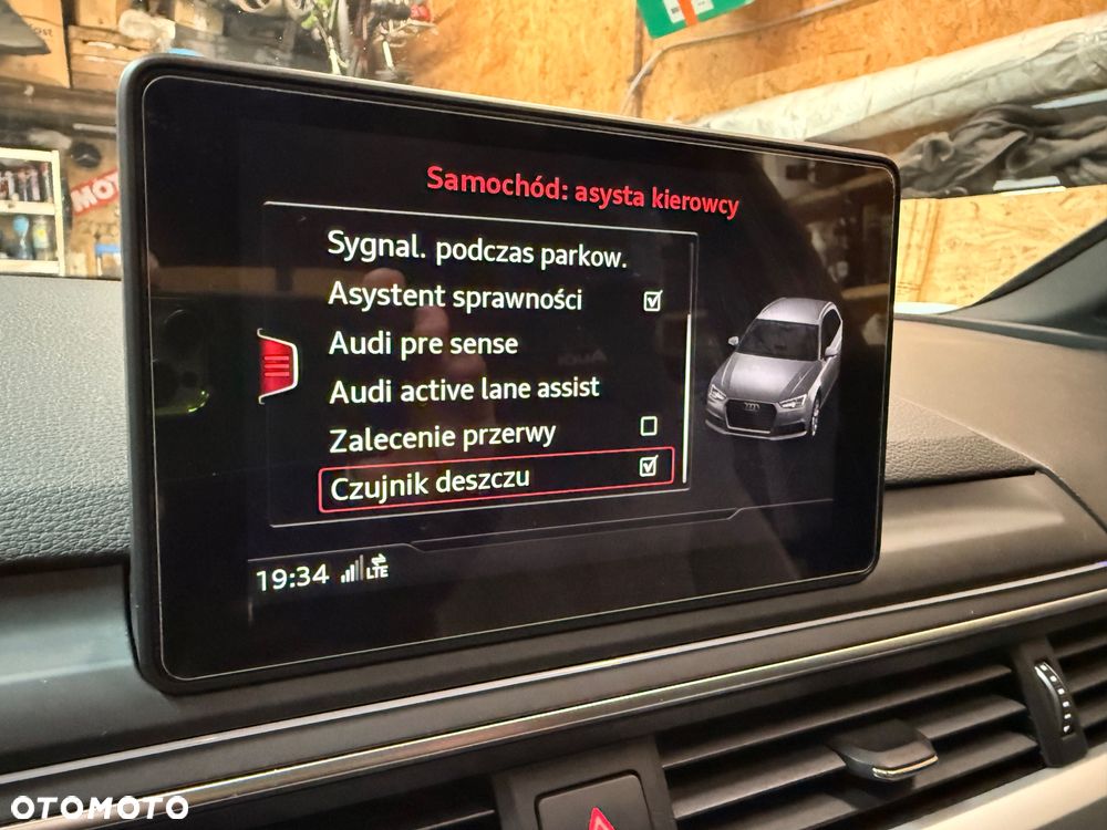 Audi A4 Avant 2.0 TDI - 13