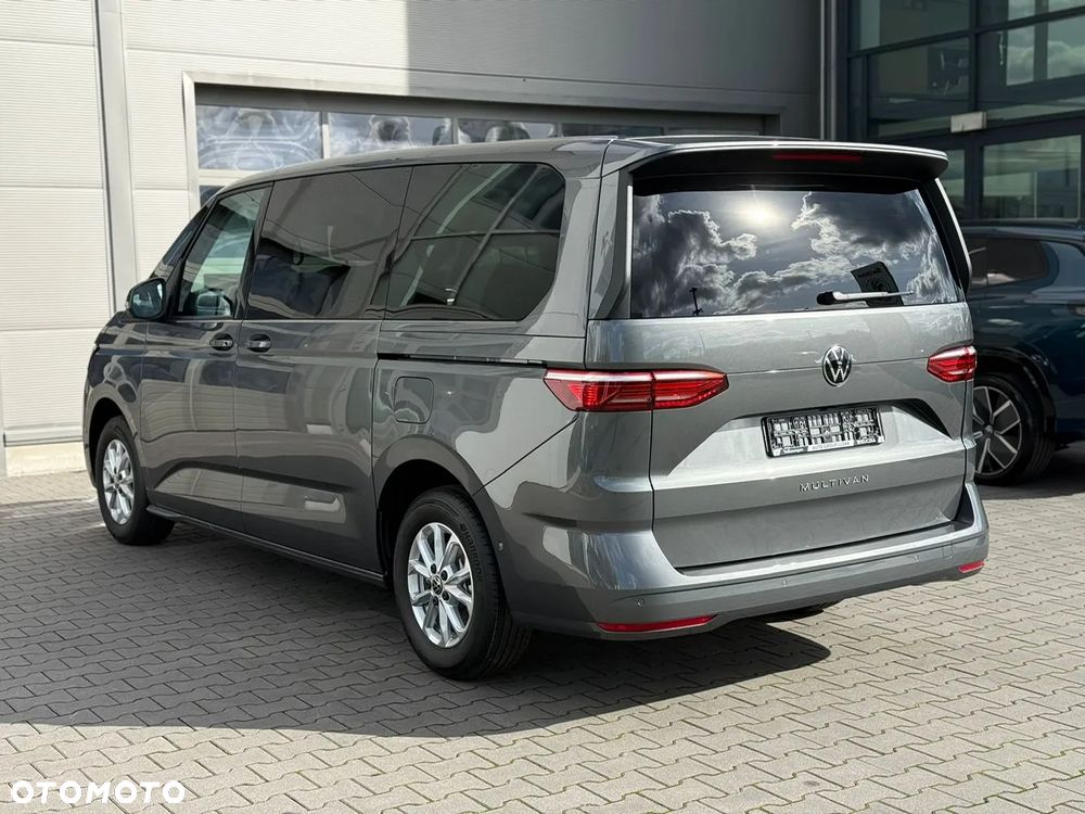 Volkswagen Multivan - 4