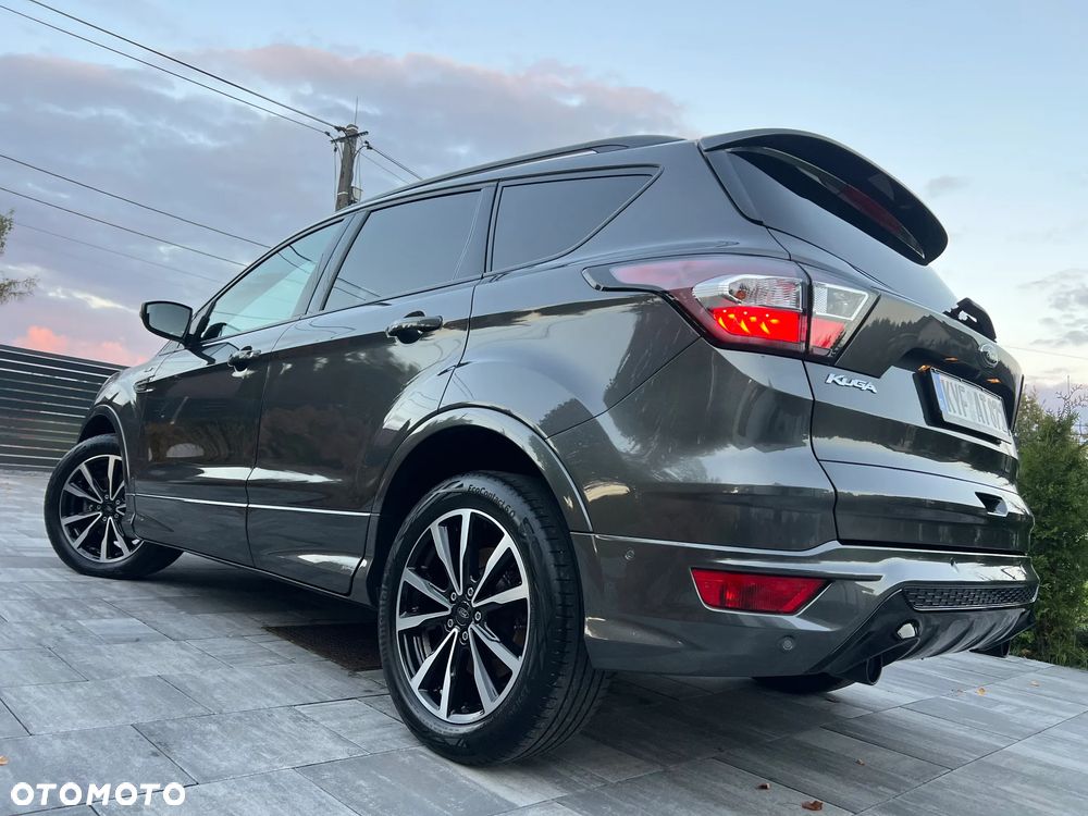 Ford Kuga 2.0 TDCi 2x4 ST-Line - 13