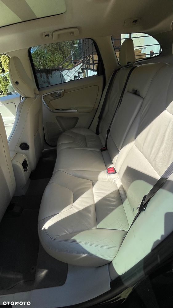 Volvo XC 60 D3 Summum - 22