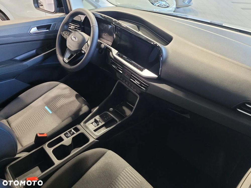 Ford Transit Connect - 13