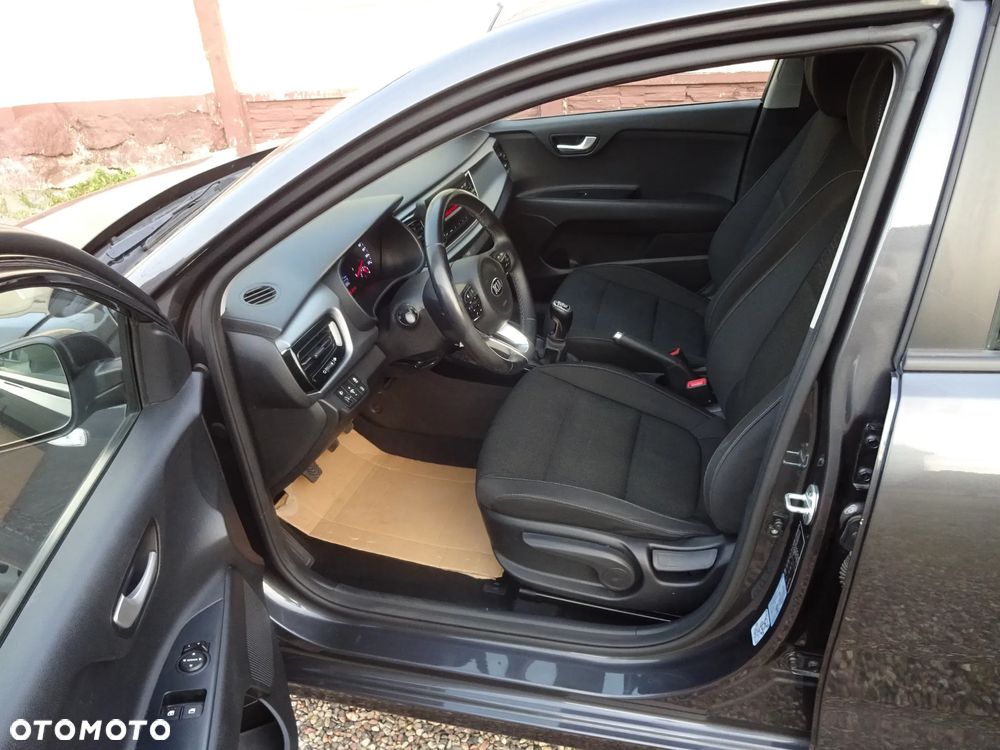 Kia Rio 1.4 CRDI Spirit - 10