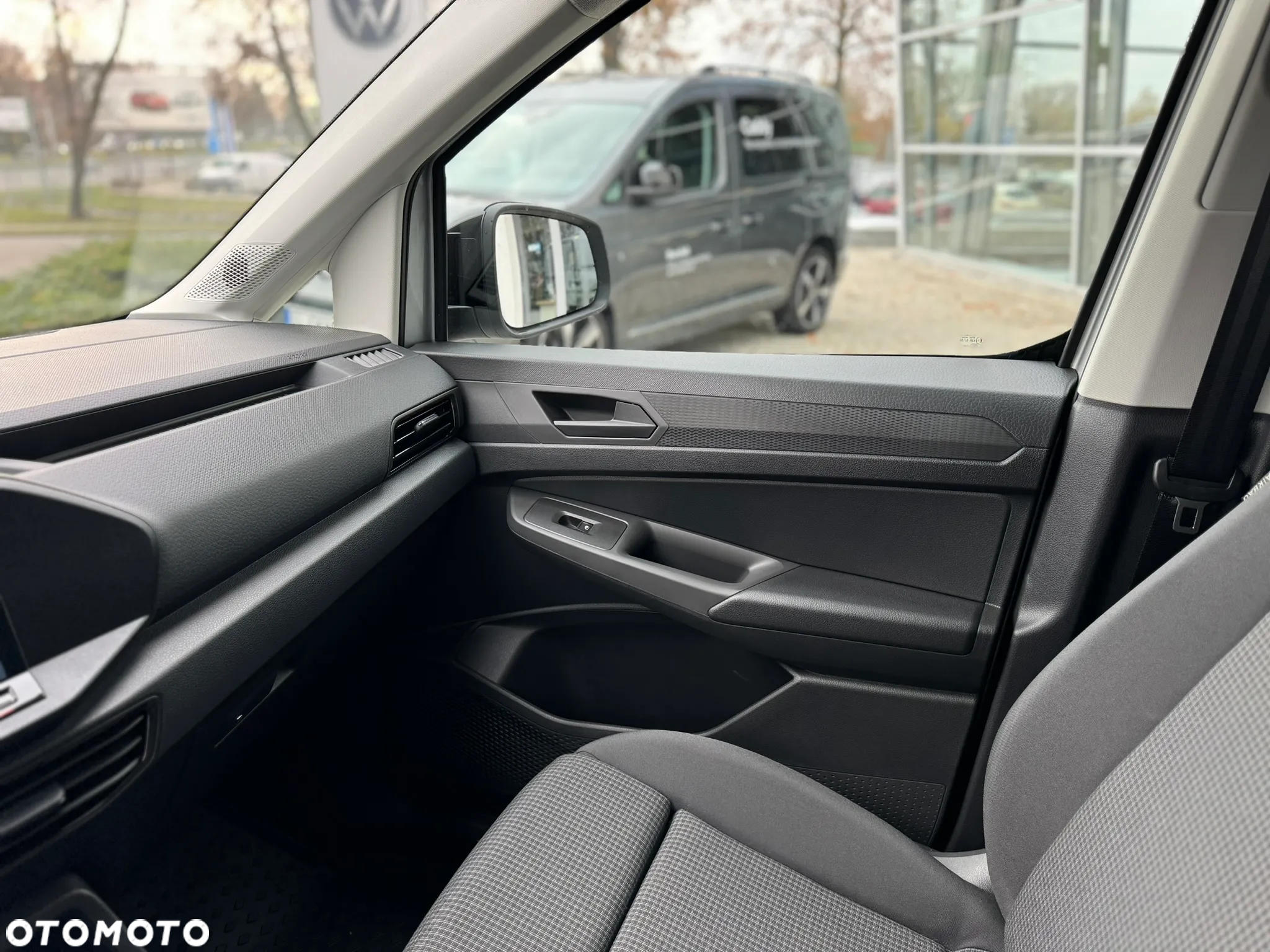Volkswagen Caddy - 27