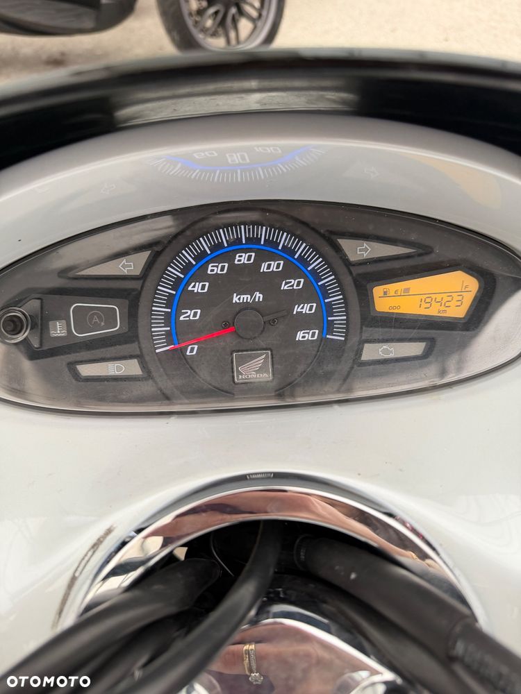 Honda PCX - 19