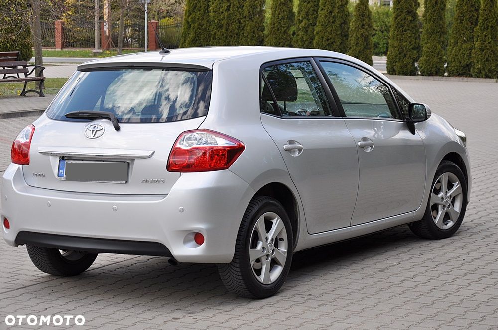 Toyota Auris 1.33 VVT-i Terra Start - 10